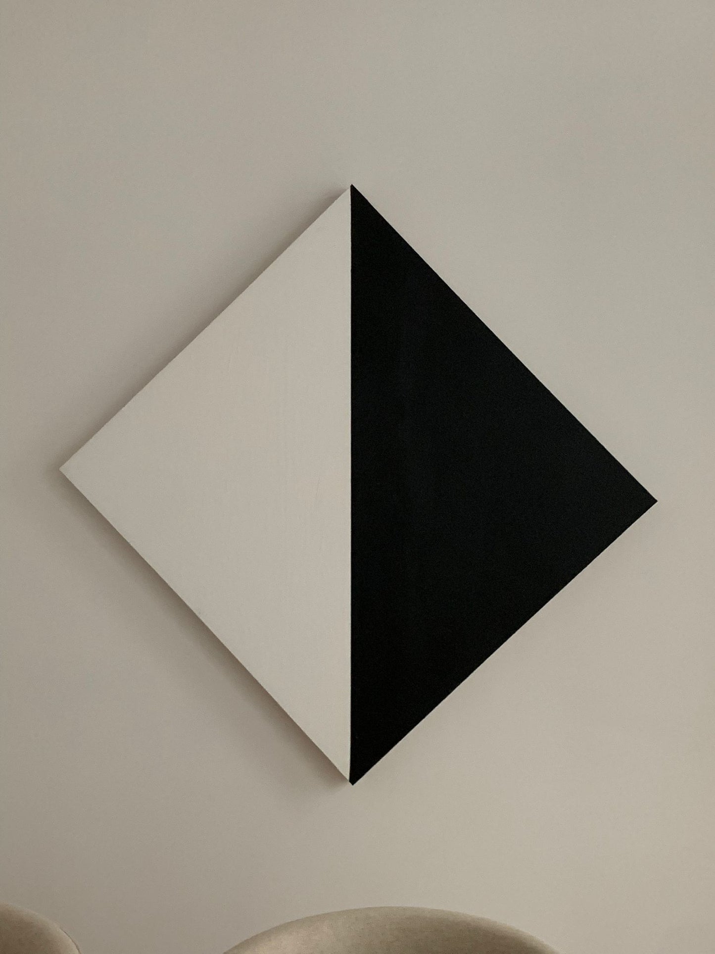 
                  
                    RHOMBUS
                  
                